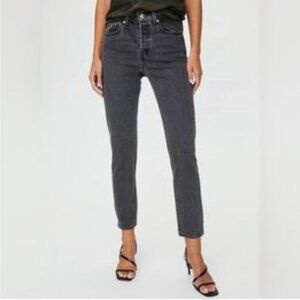 Levi's Wedgie Icon Jeans